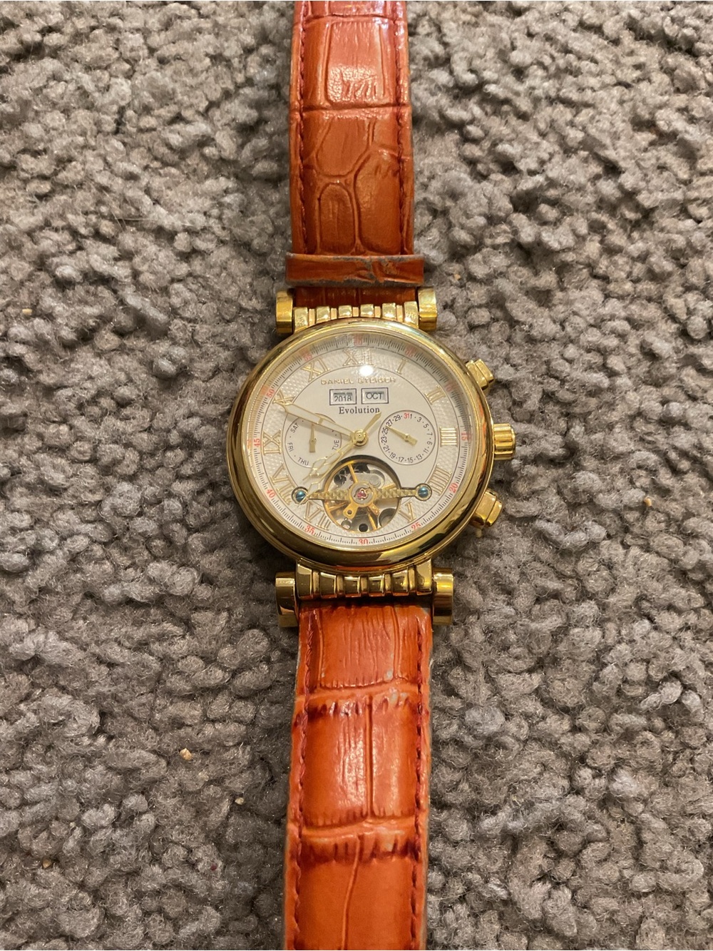 Daniel Steiger Evolution 35 Jewel Men’s Wrist Watch 18 Karat Gold Plated Croc
